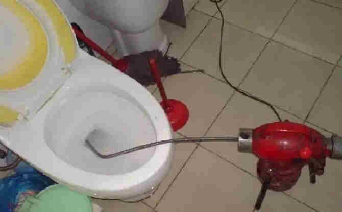 永安马桶通下水